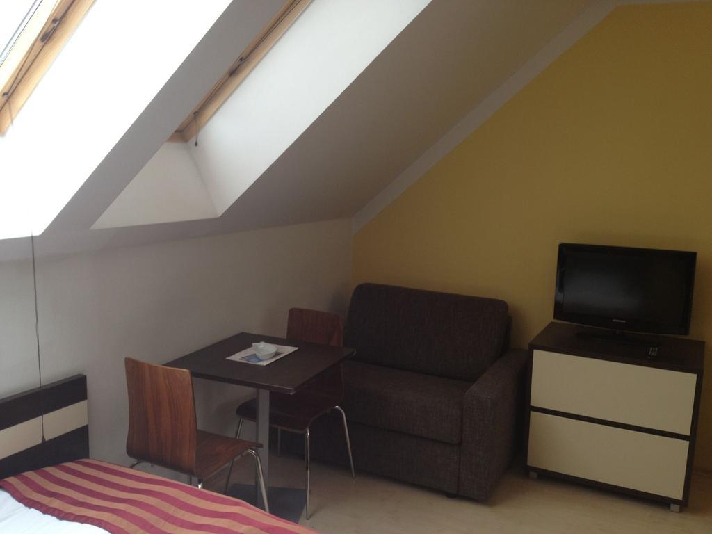 Apartman Nellinka Bešeňová Exteriér fotografie