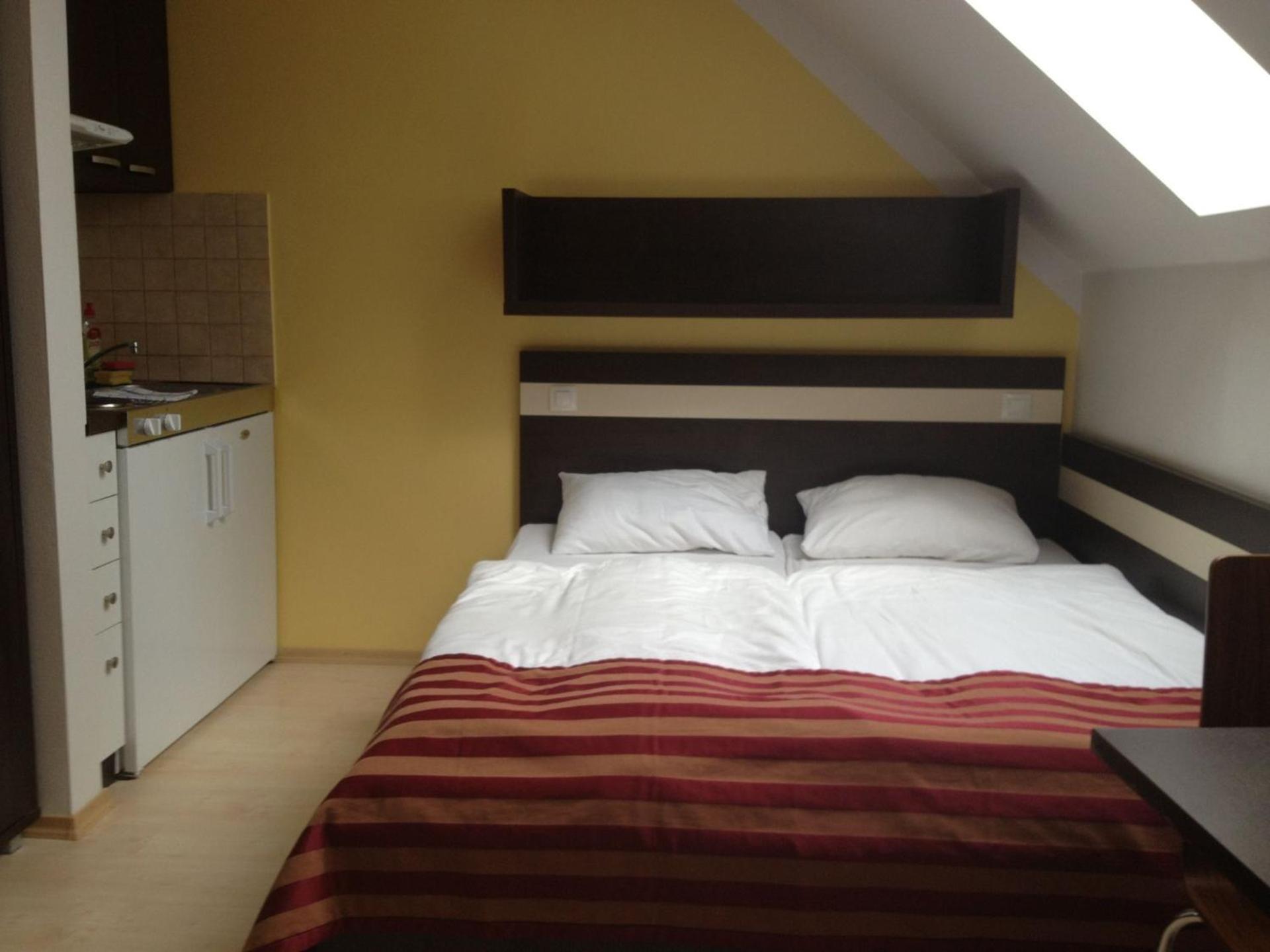 Apartman Nellinka Bešeňová Exteriér fotografie