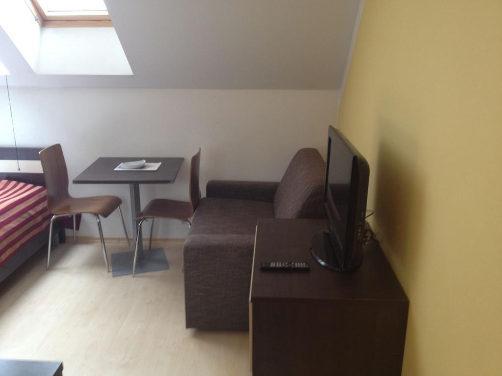 Apartman Nellinka Bešeňová Exteriér fotografie
