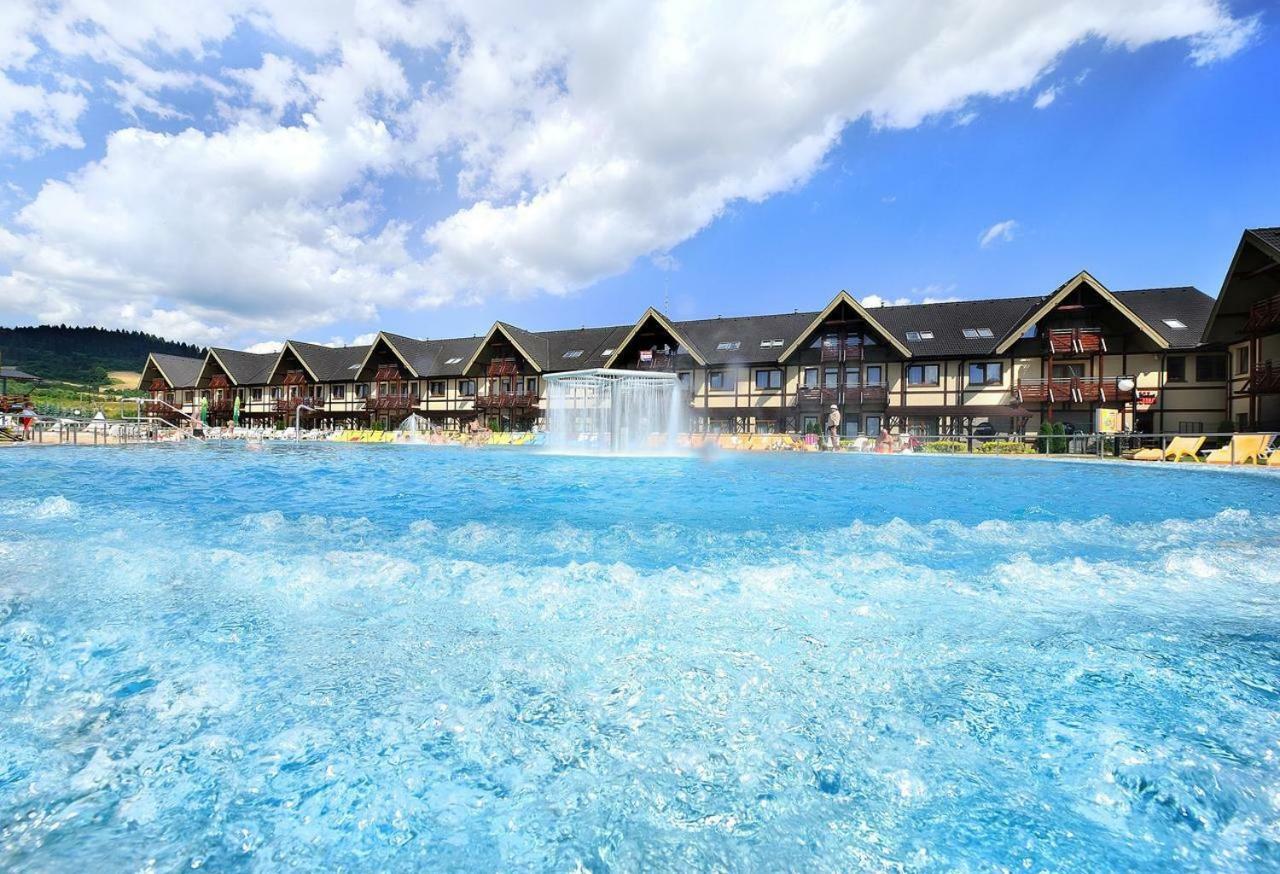 Apartman Nellinka Bešeňová Exteriér fotografie